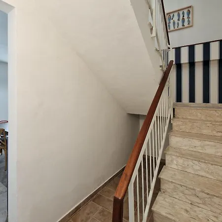 Pola - By Host Hero Civitanova Marche