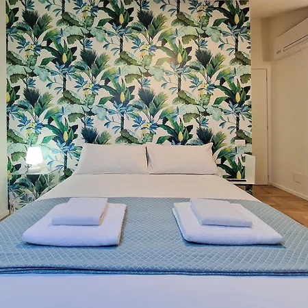 Πανσιόν Pola - By Host Hero 3*