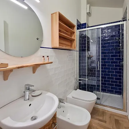 Pola - By Host Hero Πανσιόν